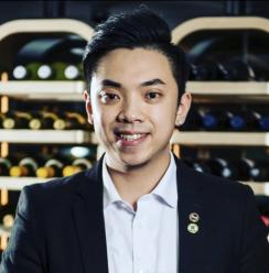 Food & Beverage 顧問：Andrew